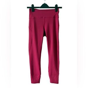 Lululemon Wunder Under High-Rise Crop 21” – Berry Rumble – Size 6
